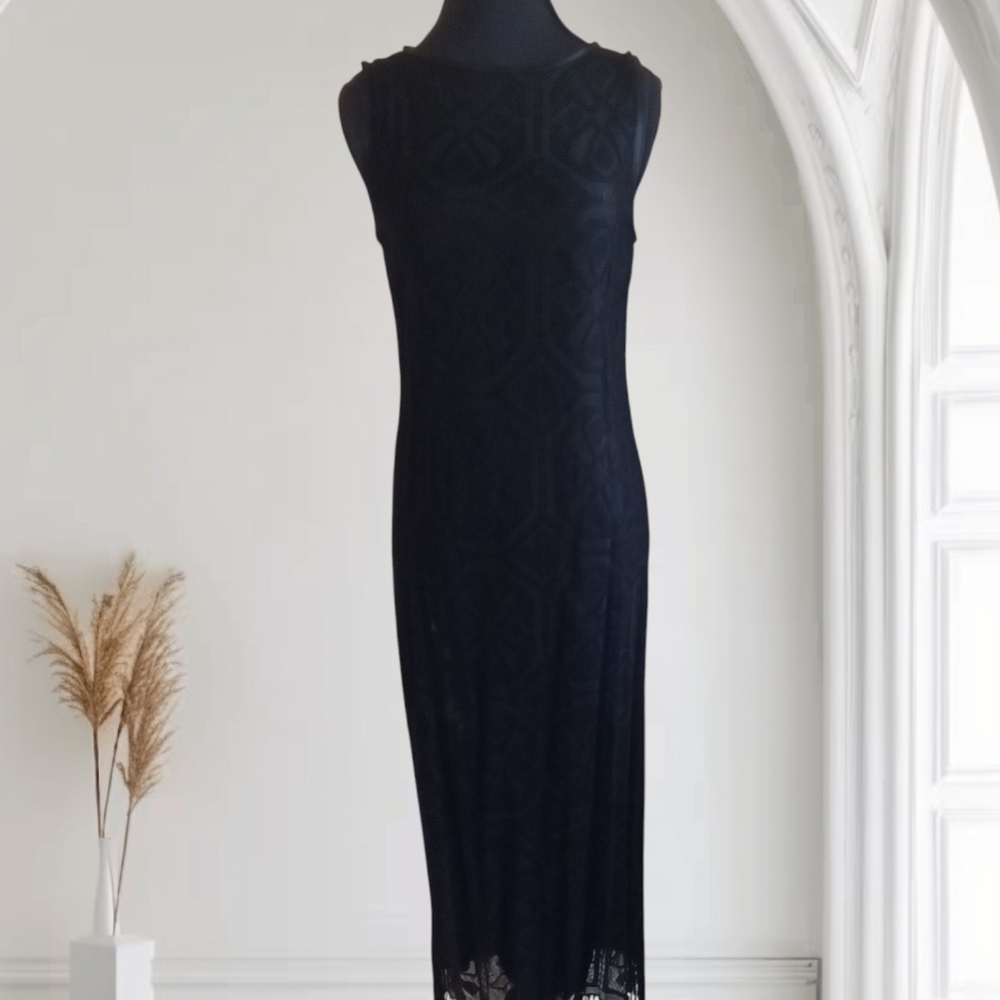 Elegant Black Sleeveless Dress